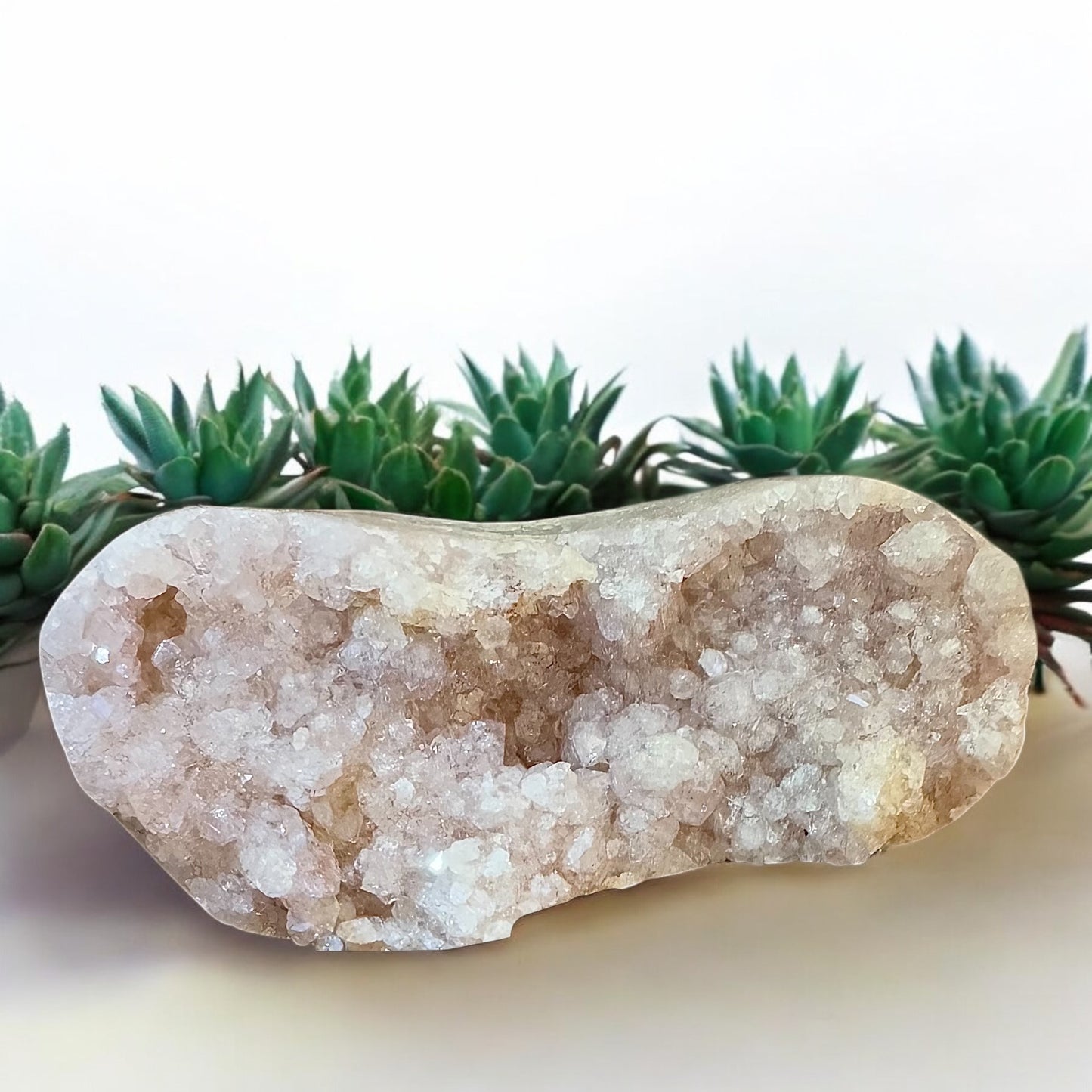 Géodes d’améthyste de couleur et style varié